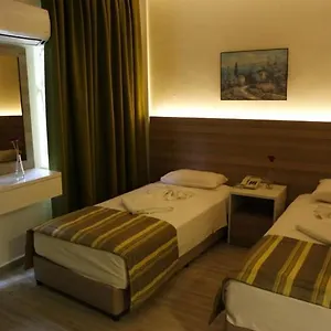 Amphi Aparthotel